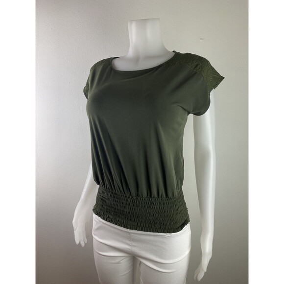F. Michael Kors Blouse Size M Green Top Cap Sleeve Shirt Round Neck NWT $88 - Picture 3 of 10
